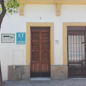 https://casa-jerez-alameda-del-banco.hotelsincadiz.net